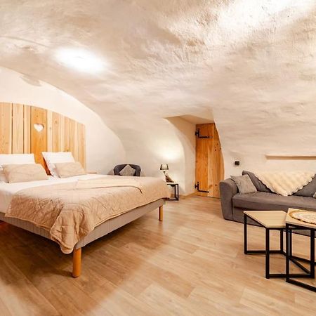 Nuit Romantique Avec Spa Privatif Meilhaud Екстер'єр фото